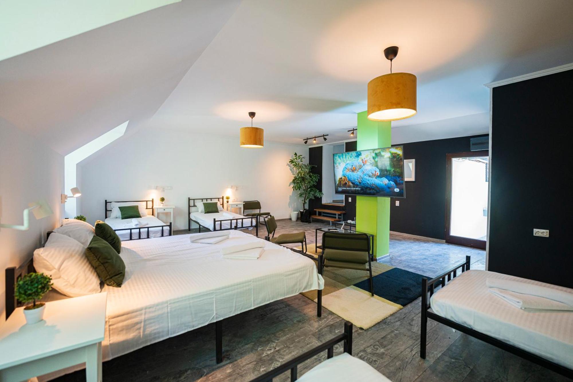 Cozy Nook B&B - Free Private Parking Novi Sad Exterior photo